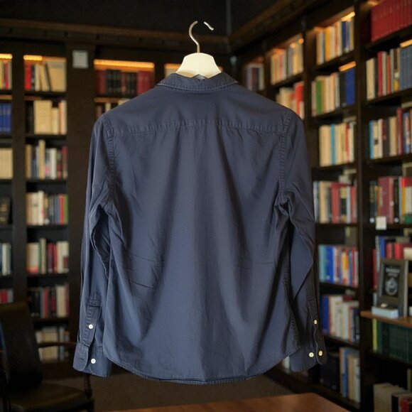 Ralph Lauren Navy Button Down Shirt Small Embroidered Crest Preppy - Picture 2 of 11